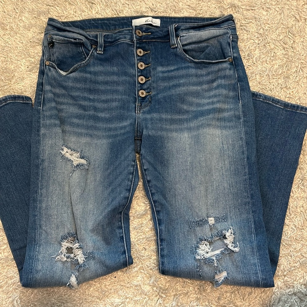 Kancan distressed light washed boyfriend capris